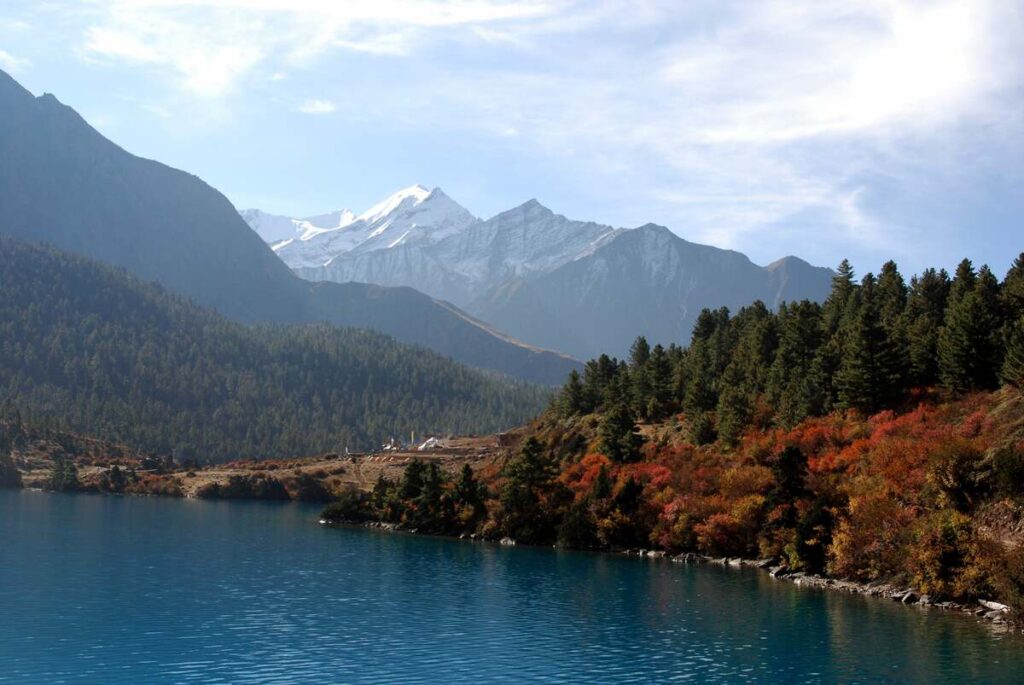 Phoksundo lake